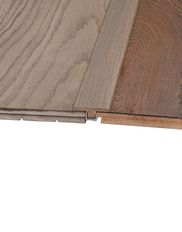 WS9 Solid Oak T-Profile