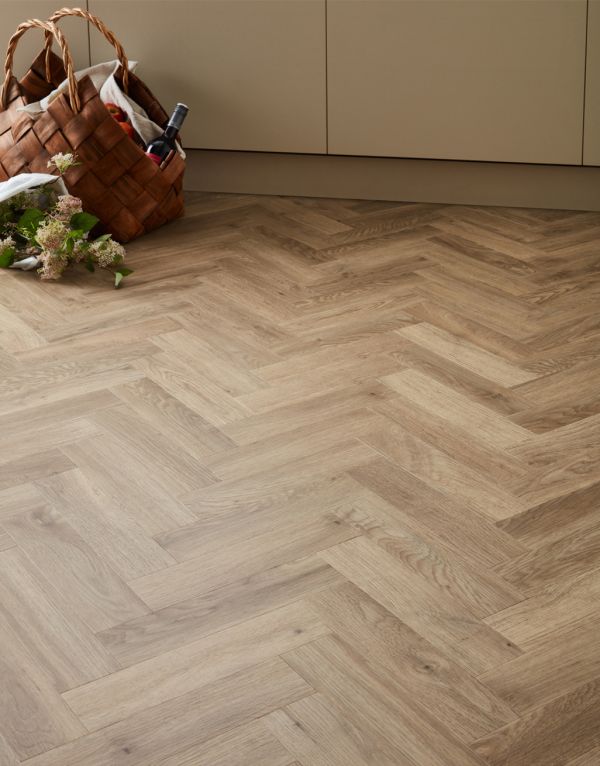 Elegance Herringbone - Crafted Oak