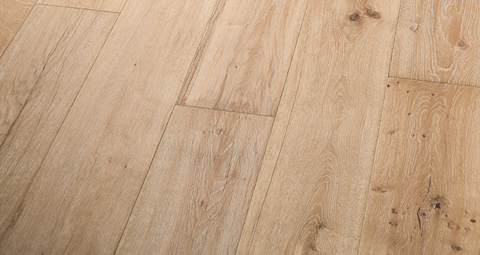 Old Sandstone Oak Engineered Wood Flooring - Descriptive 3